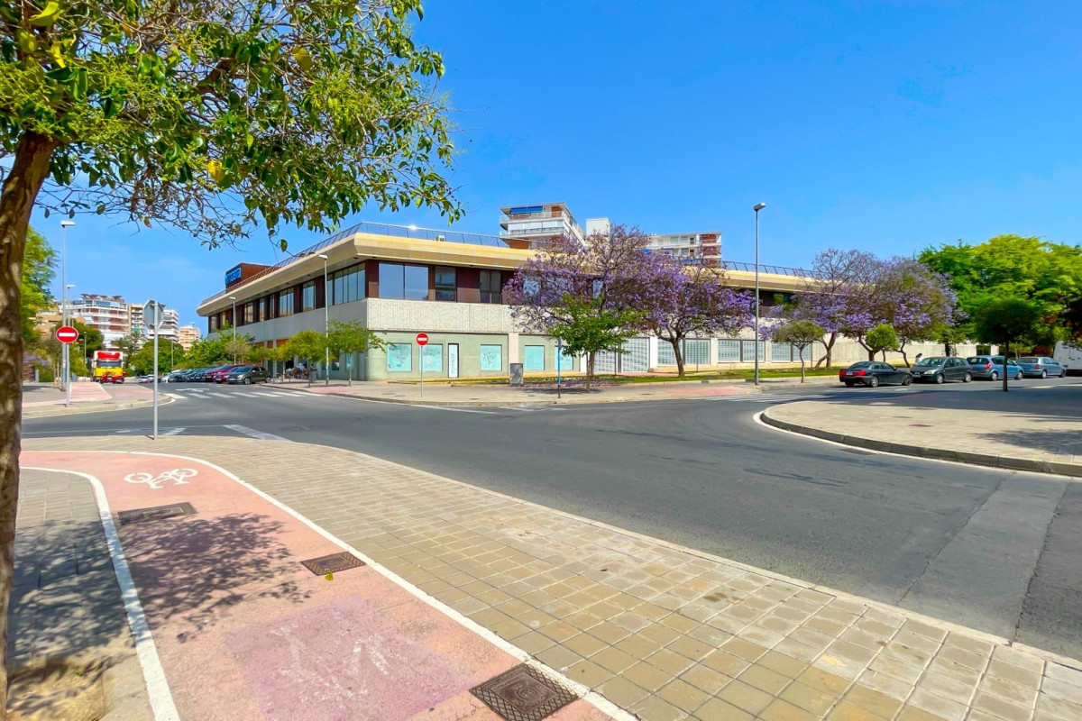 Lange Termijn Verhuur - Appartement  - SAN JUAN ALICANTE - Campo de golf