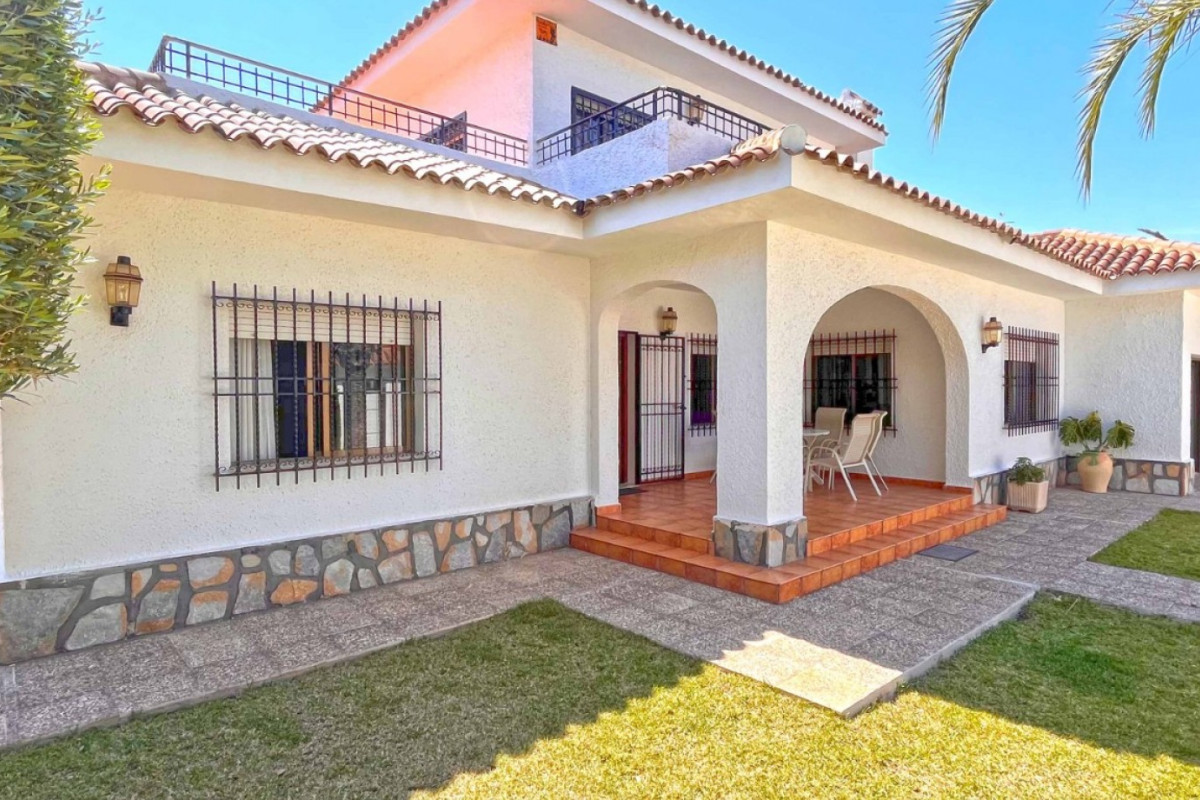 Reventa - Detached Villa - Orihuela Costa - Cabo Roig