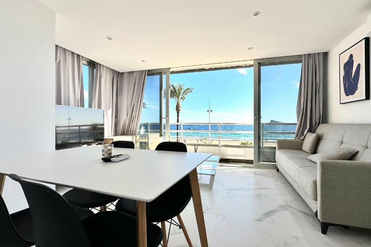 Alquiler a largo plazo - Apartamento / piso - Benidorm - Levante