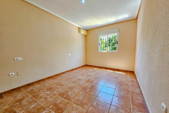 Resale - Attached - Rojales - Calle la Lira, 03170