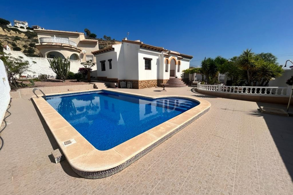 Revente - Detached House / Villa - Ciudad Quesada