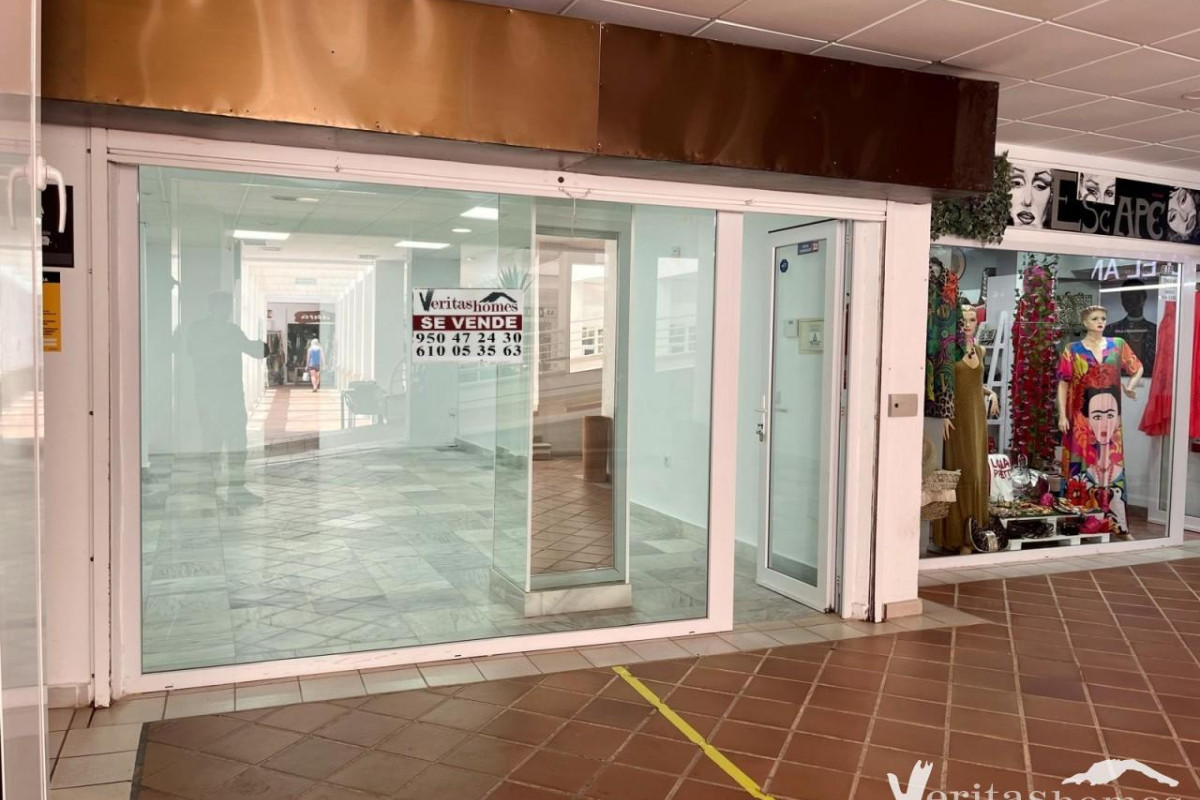 Resale - Commercial Unit - Mojacar Playa