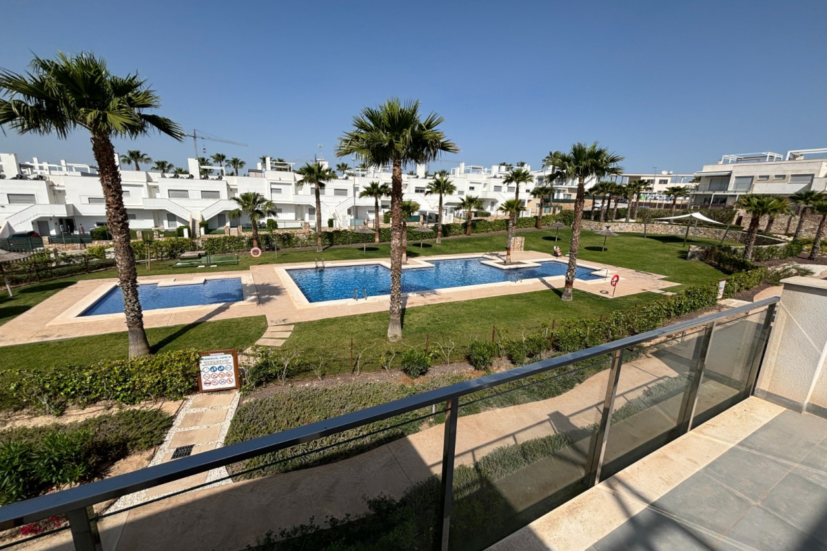 Herverkoop - Appartement  - Los Montesinos - Entre Naranjos / Vistabella Golf