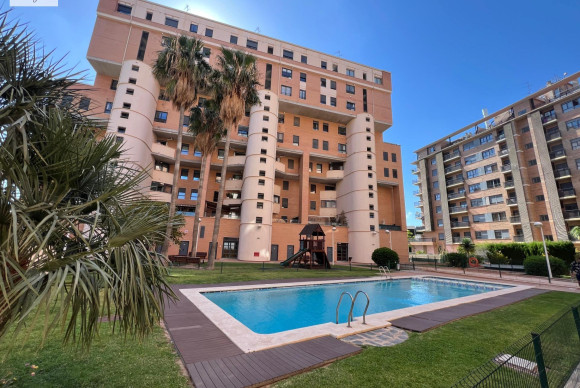 Herverkoop - Appartement  - Valencia - Campanar