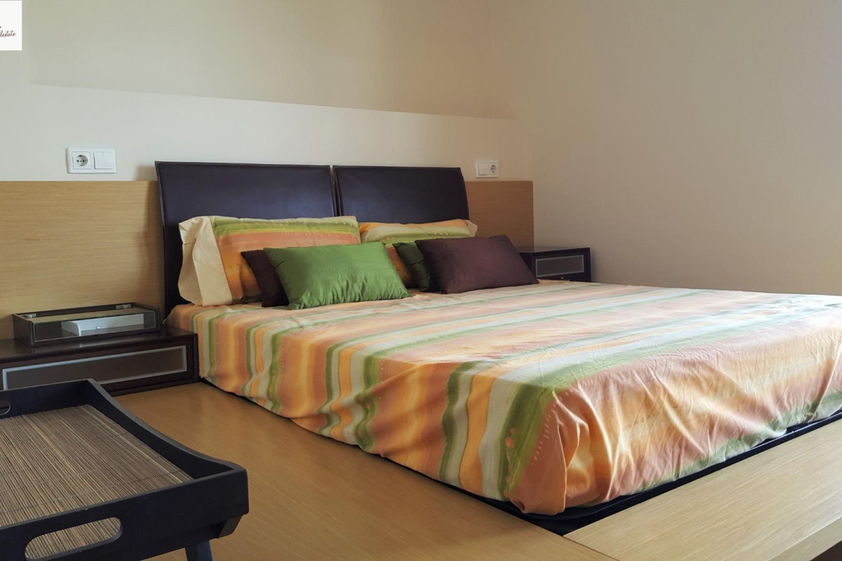 Resale - Apartment  - Valencia - Campanar