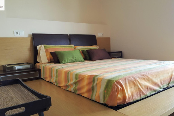 Herverkoop - Appartement  - Valencia - Campanar