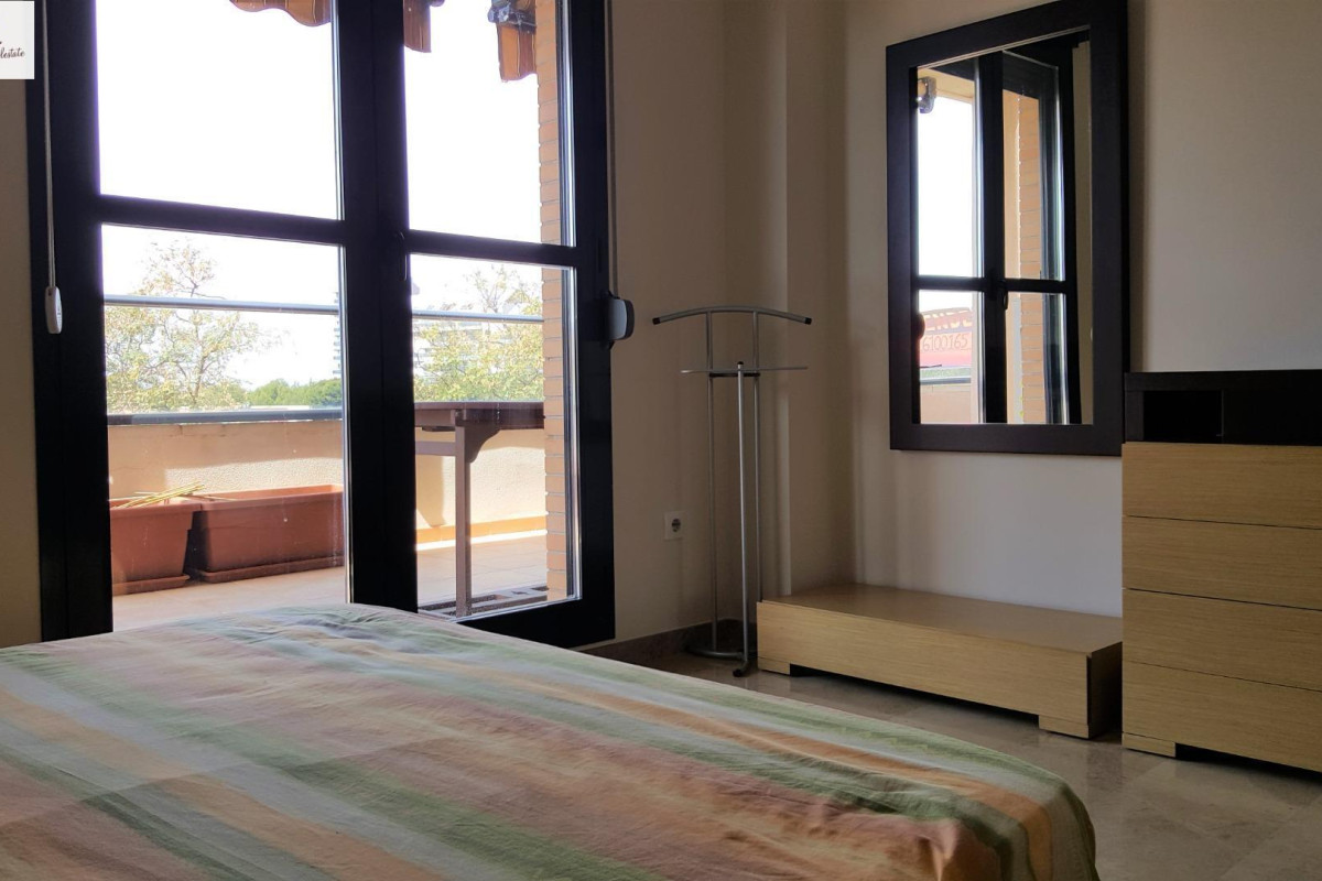 Reventa - Apartamento / piso - Valencia - Campanar