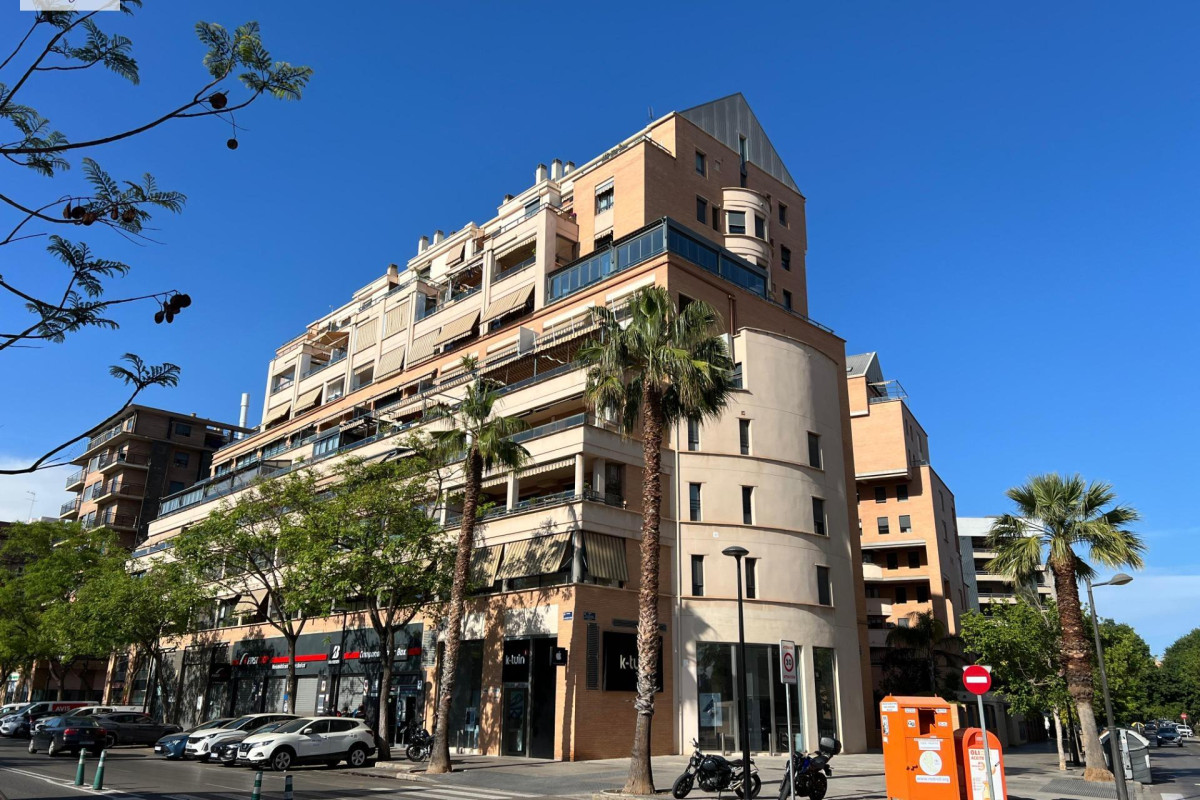 Herverkoop - Appartement  - Valencia - Campanar