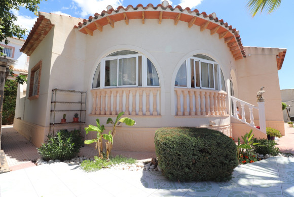 Resale - Detached Villa - Ciudad Quesada - Doña Pepa