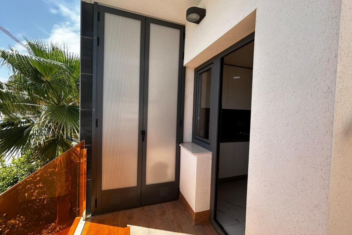 Alquiler a largo plazo - Apartamento / piso - Finestrat - Balcón de finestrat