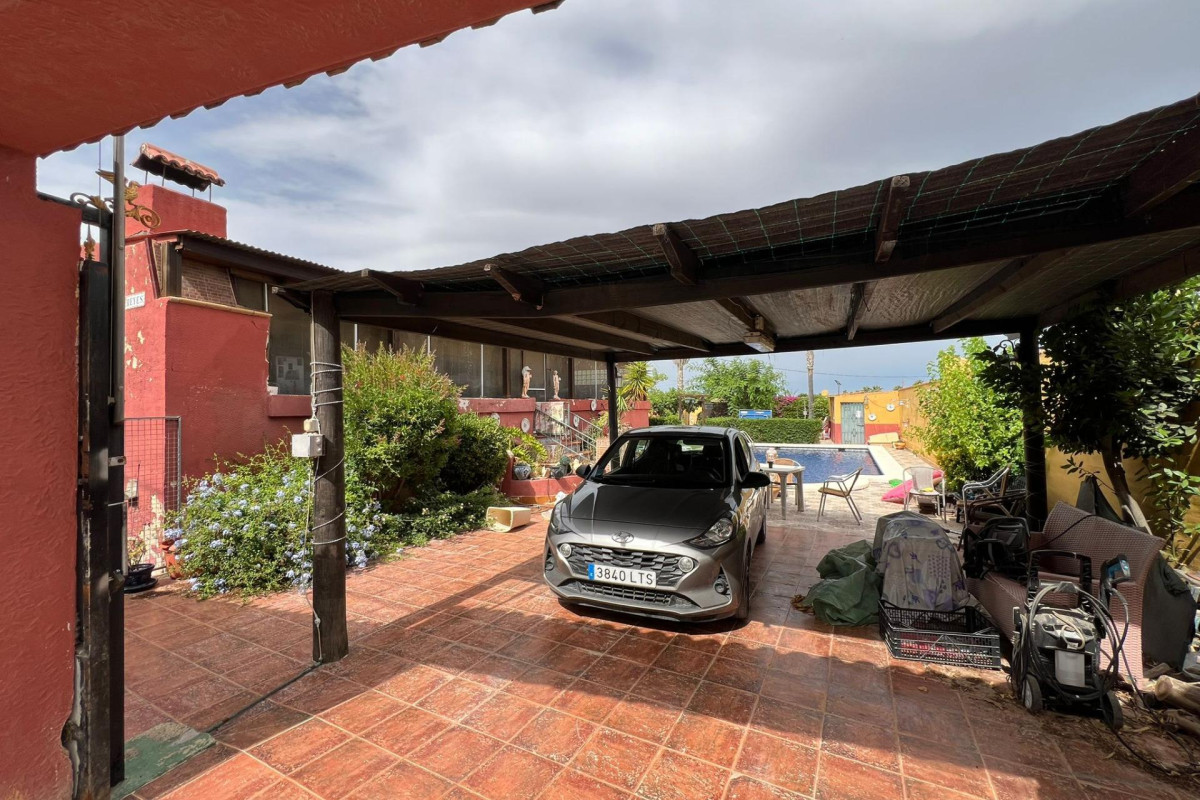 Resale - Villa - Dolores - Camino de la cebada