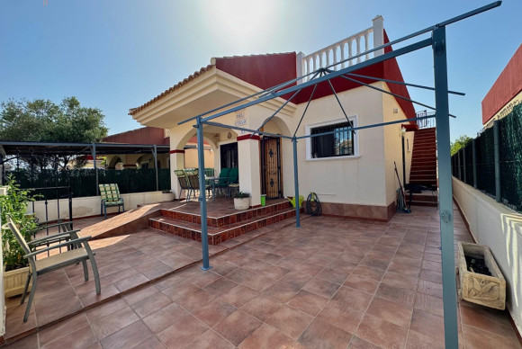 Resale - Villa - Torrevieja - Aguas nuevas 2