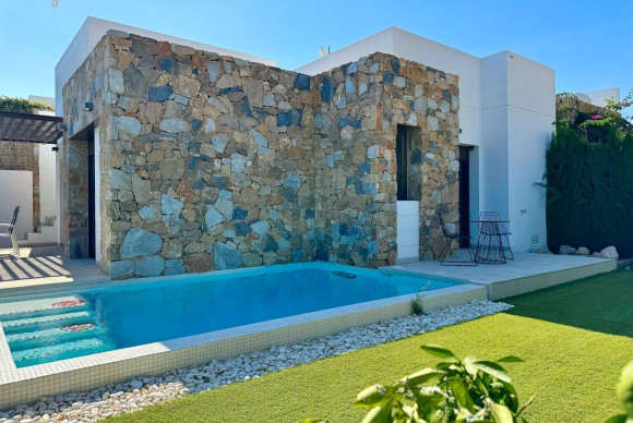 Reventa - Villa de Lujo - Orihuela Costa - Lomas de Cabo Roig