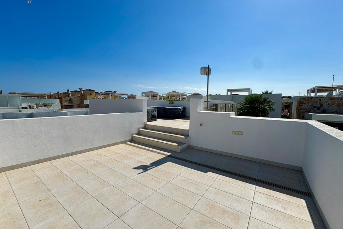 Reventa - Villa de Lujo - Orihuela Costa - Lomas de Cabo Roig