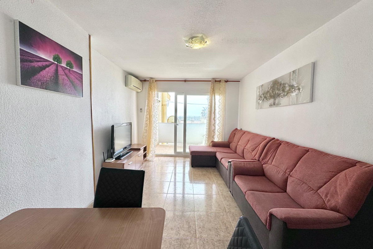 Resale - Apartment  - Torrevieja - Playa del cura