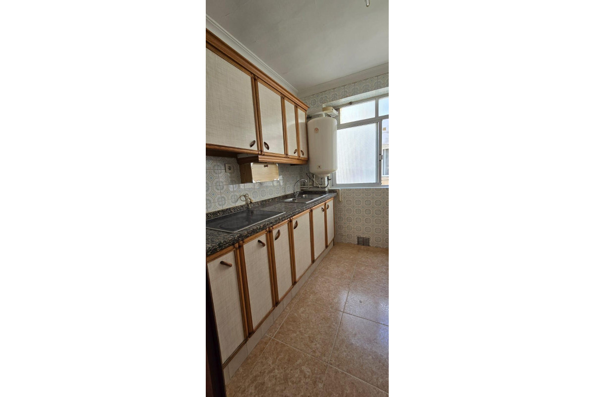 Resale - Apartment  - SAN JUAN ALICANTE - Virgen del remedio