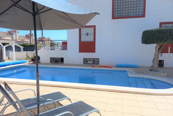 Revente - Semi Detached Villa - Guardamar del Segura - El Raso