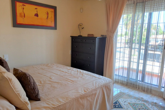 Resale - Semi Detached Villa - Guardamar del Segura - El Raso