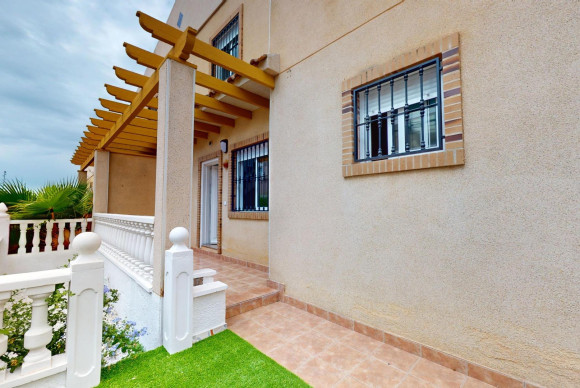 Resale - Townhouse - San Miguel de Salinas - BLUE LAGOON