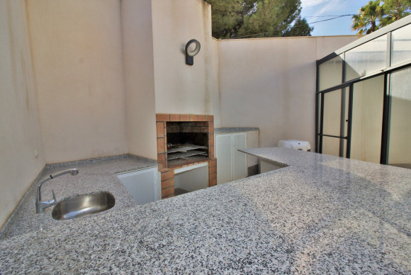 Reventa - Villa - Villamartin