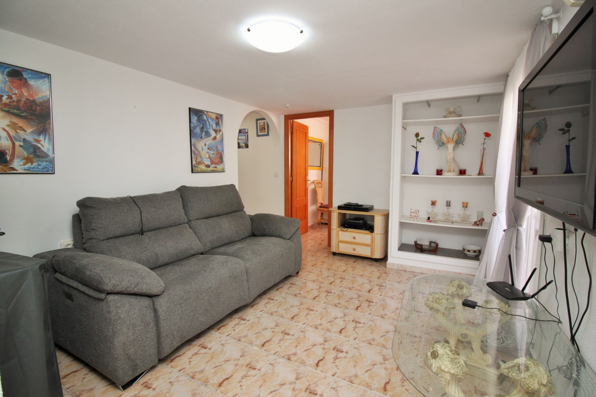 Resale - Villa - Villamartin