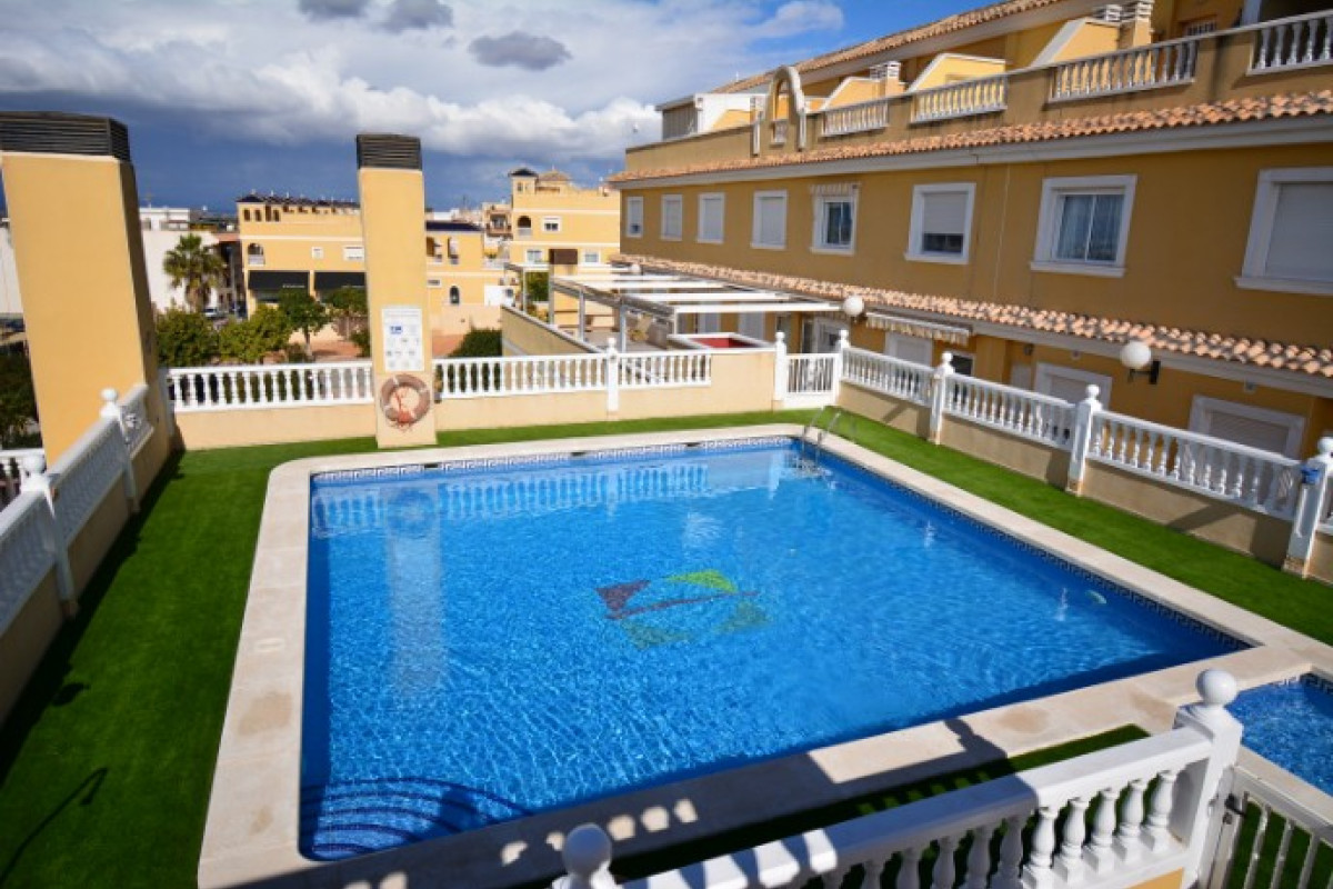 Resale - Apartment  - Benijofar - Centro