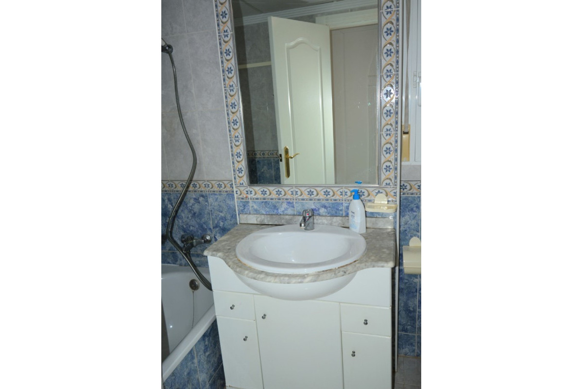 Resale - Apartment  - Benijofar - Centro