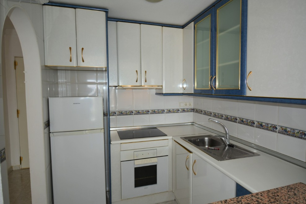 Resale - Apartment  - Benijofar - Centro