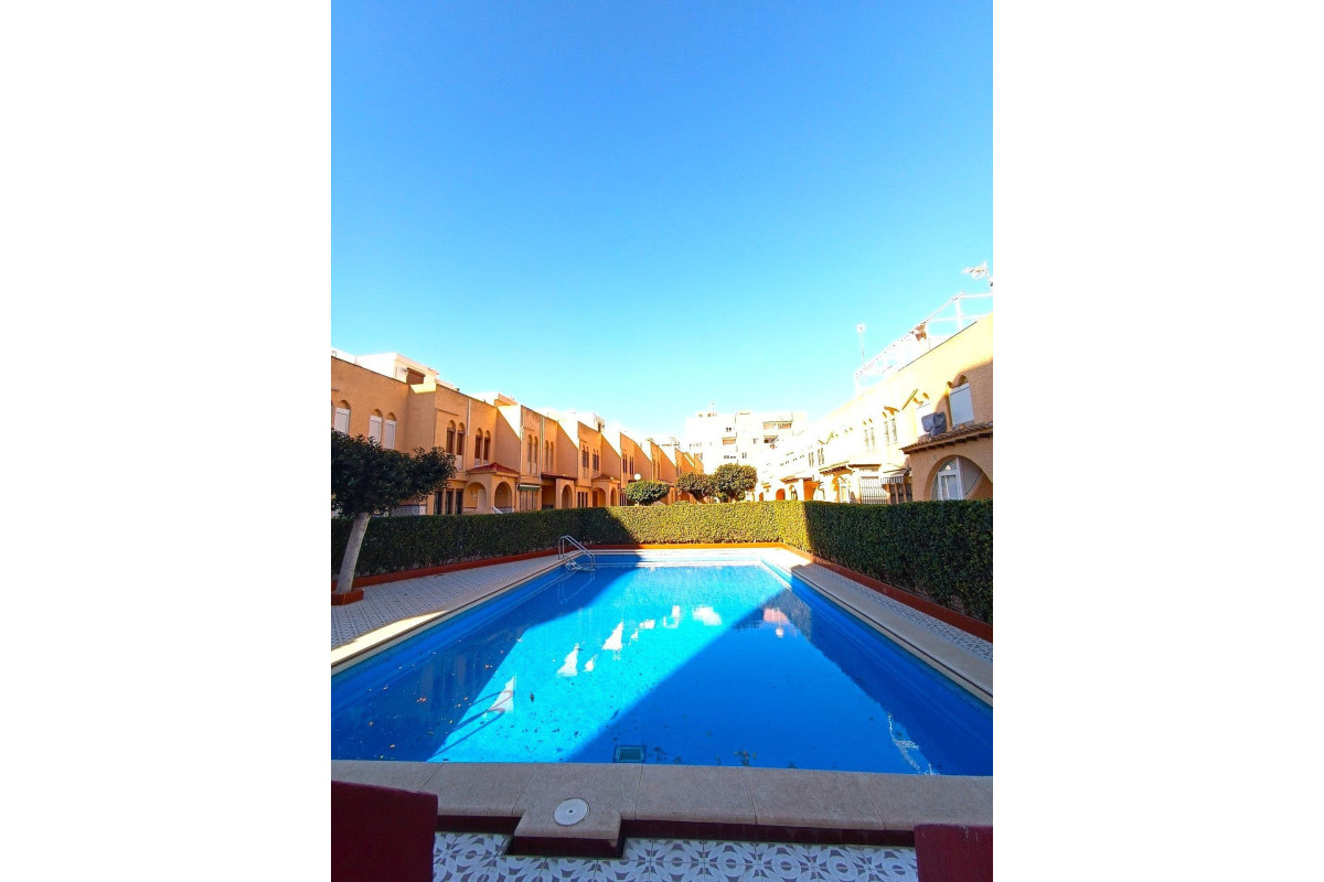 Revente - Casa Tipo Dúplex - Torrevieja - La Mata