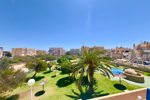 Resale - Townhouse - Torrevieja - Torreblanca