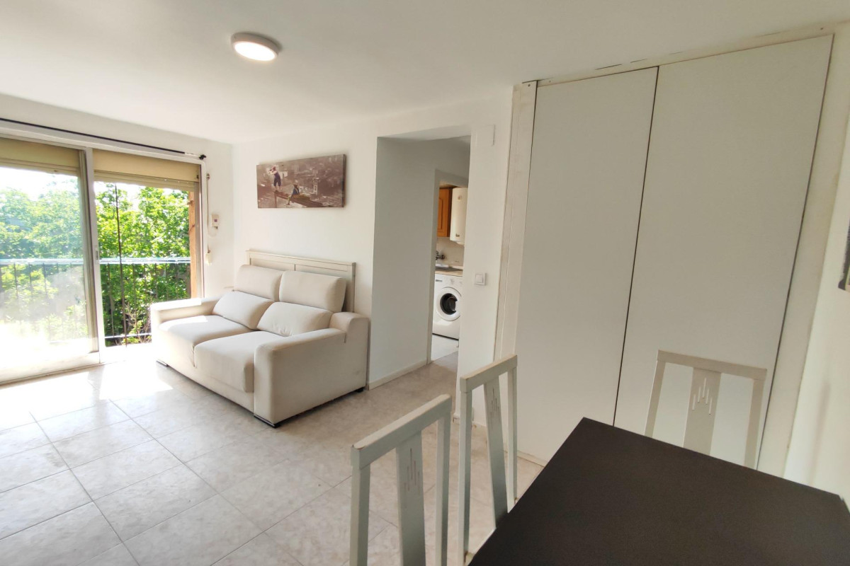 Revente - Appartement - Madrid - Comillas