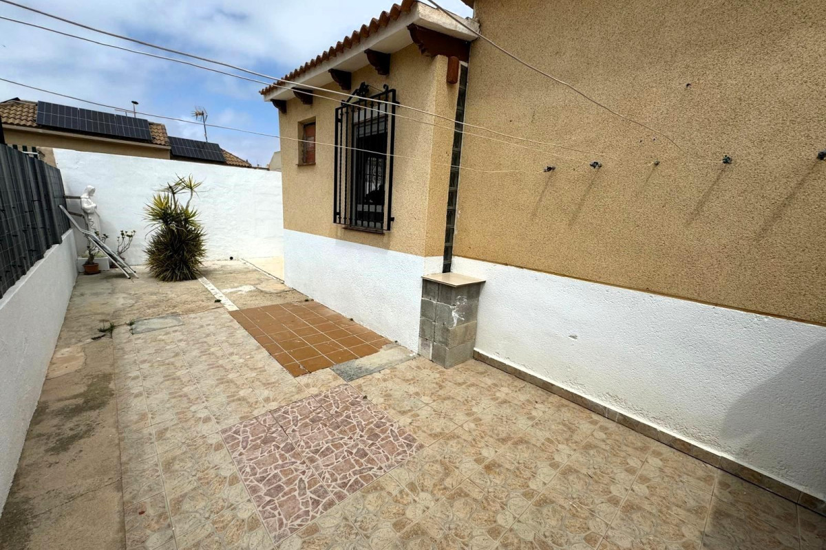 Revente - House - Torrevieja - Las calas