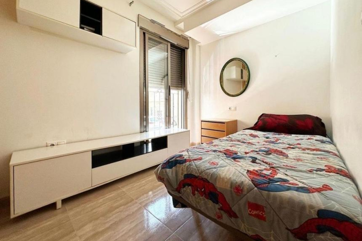 Herverkoop - Appartement  - Guardamar del Segura - Pueblo