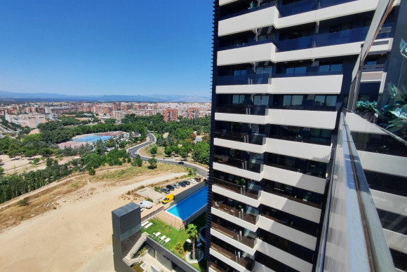 Herverkoop - Appartement  - Madrid - Valdeacederas