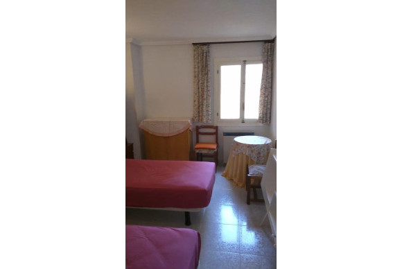 Resale - Apartment  - Torrevieja - Playa del cura