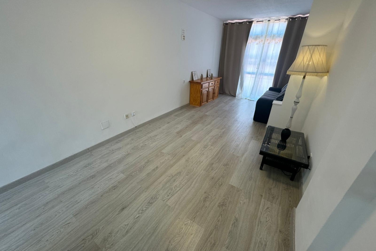 Resale - Apartment  - Torrevieja - La veleta