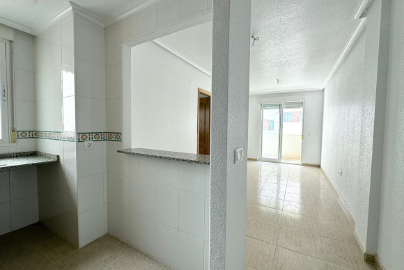 Herverkoop - Appartement  - Torrevieja - Centro