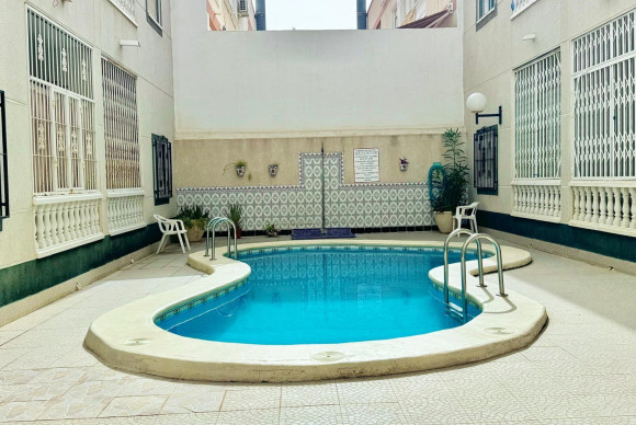 Herverkoop - Appartement  - Torrevieja - Playa de los locos