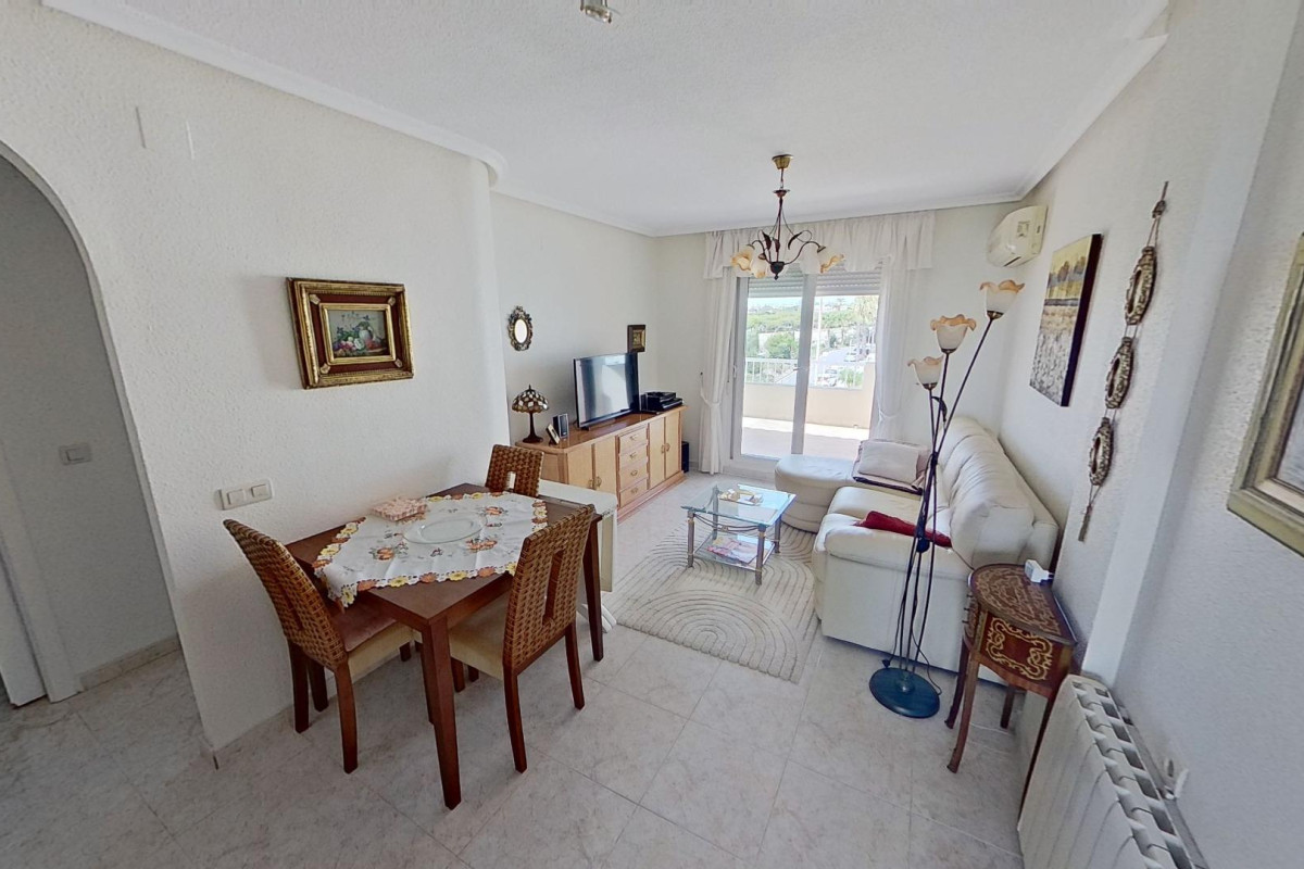 Resale - Apartment  - Torrevieja - Eliseos playa