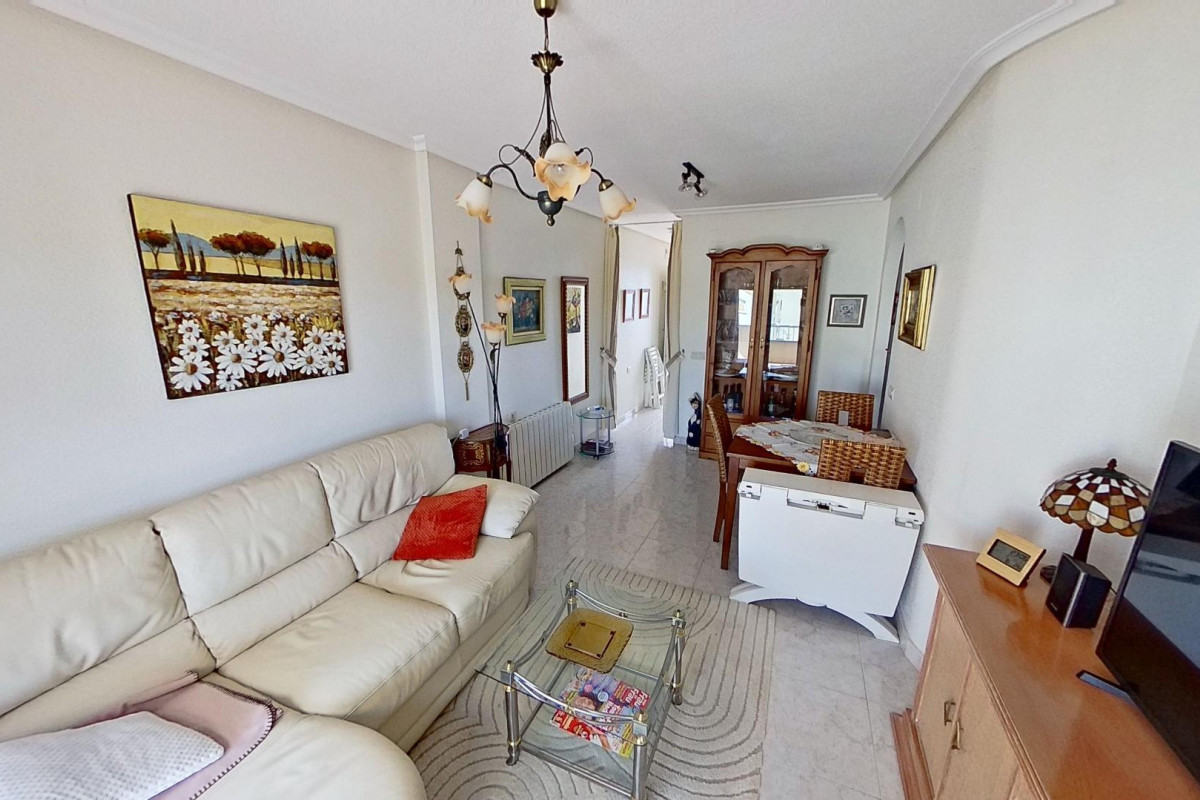 Resale - Apartment  - Torrevieja - Eliseos playa