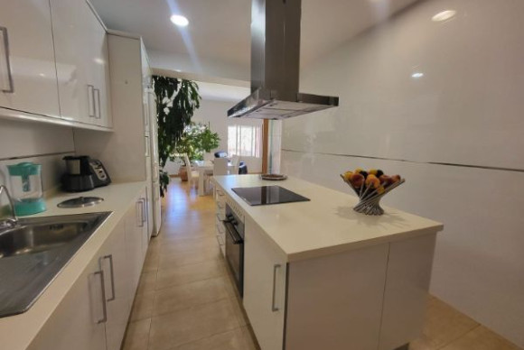 Reventa - Apartamento / piso - Gandia