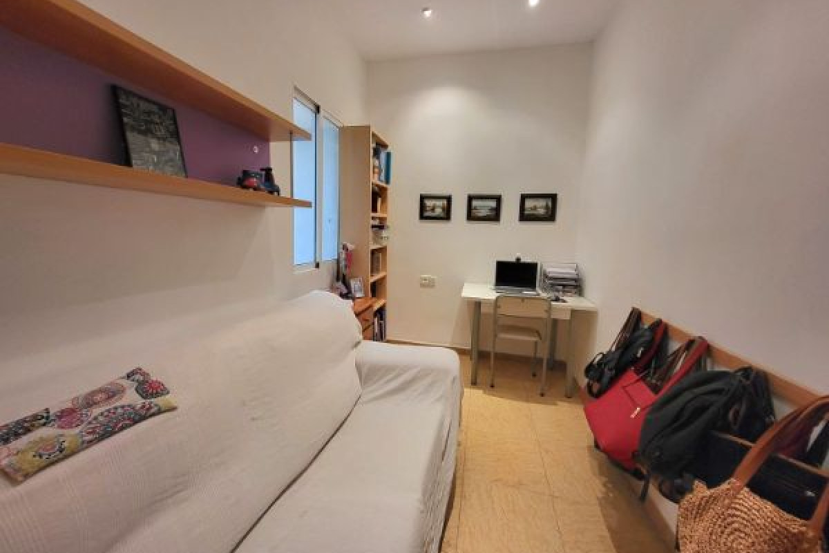 Reventa - Apartamento / piso - Gandia