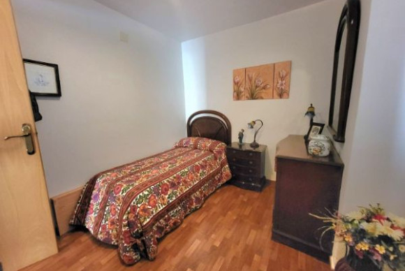 Reventa - Apartamento / piso - Gandia