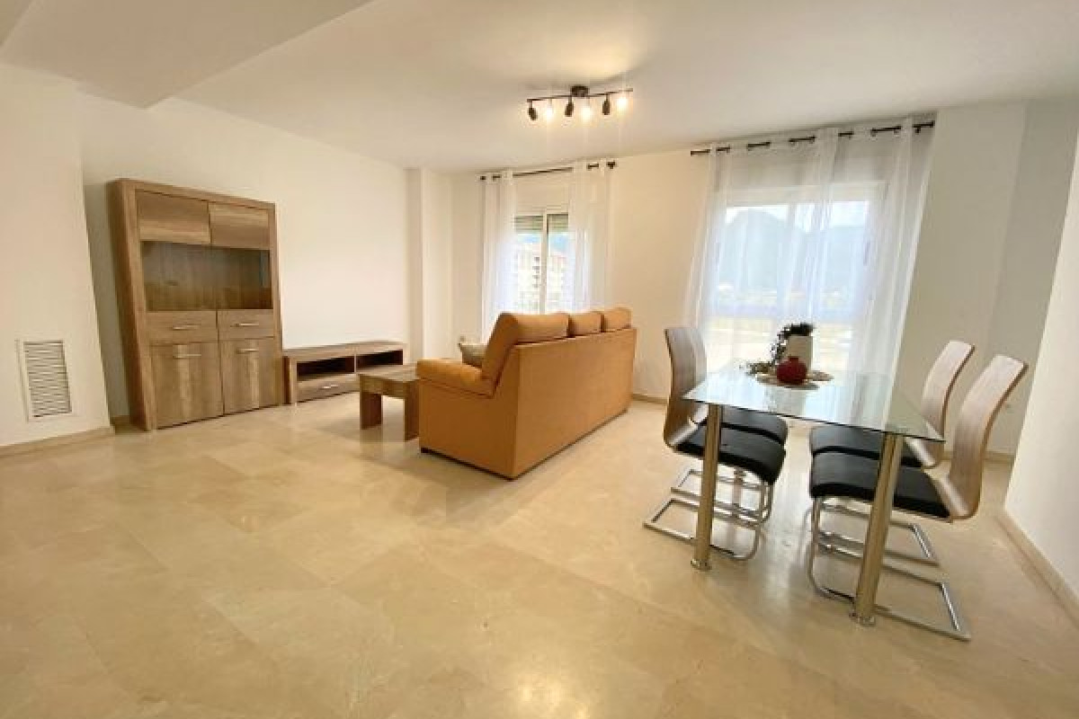 Reventa - Apartamento / piso - Gandia