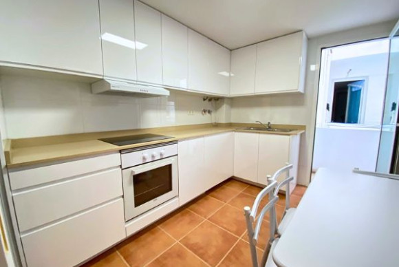 Reventa - Apartamento / piso - Gandia