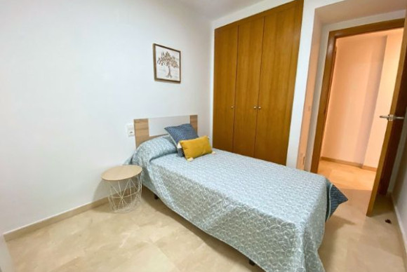 Reventa - Apartamento / piso - Gandia