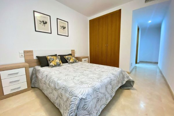 Reventa - Apartamento / piso - Gandia