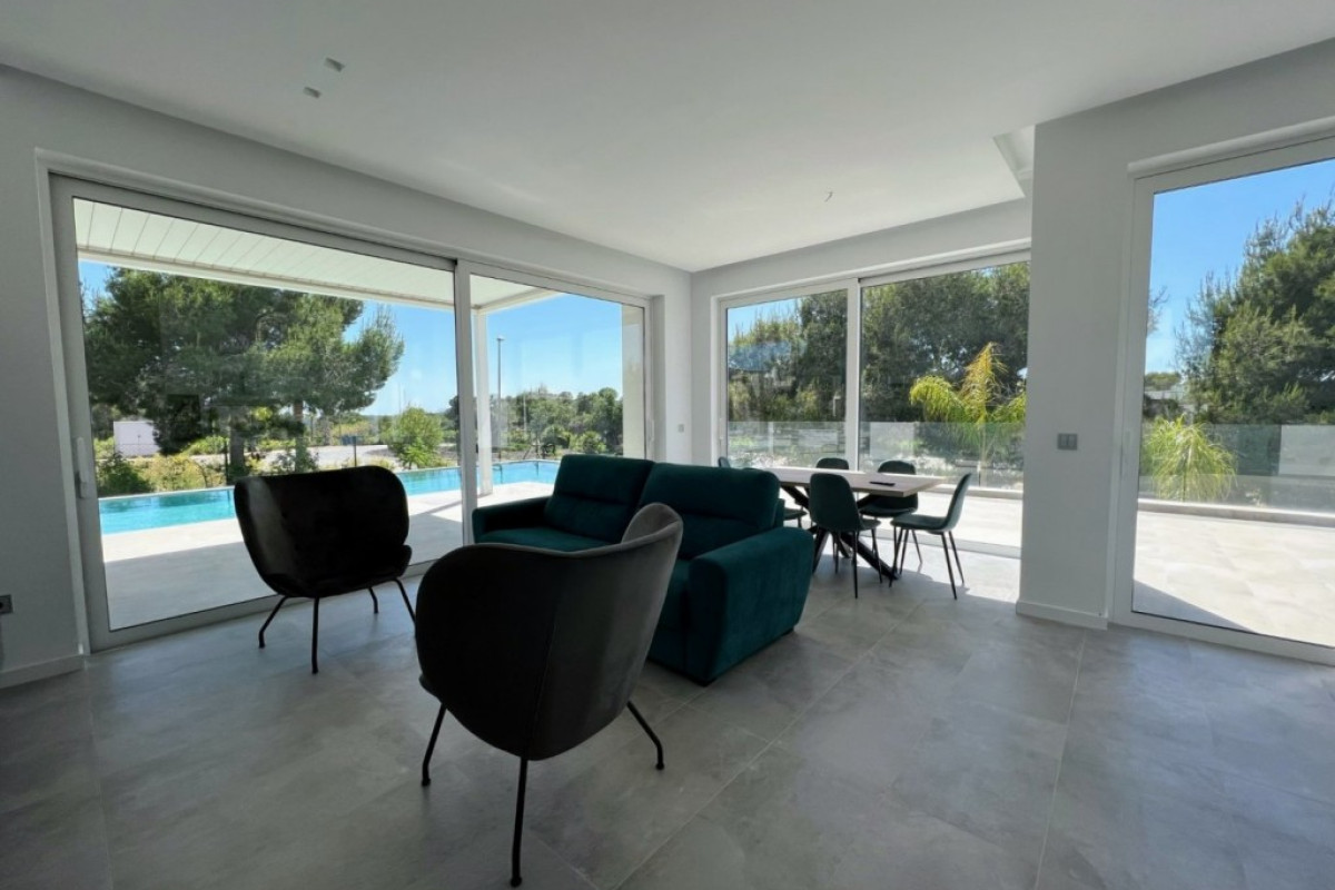 Reventa - Villa - Dehesa De Campoamor