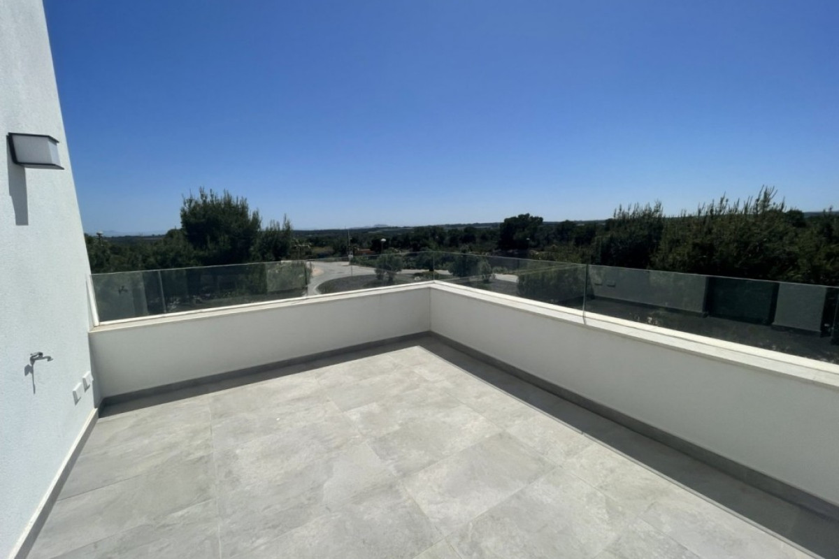 Resale - Villa - Dehesa De Campoamor