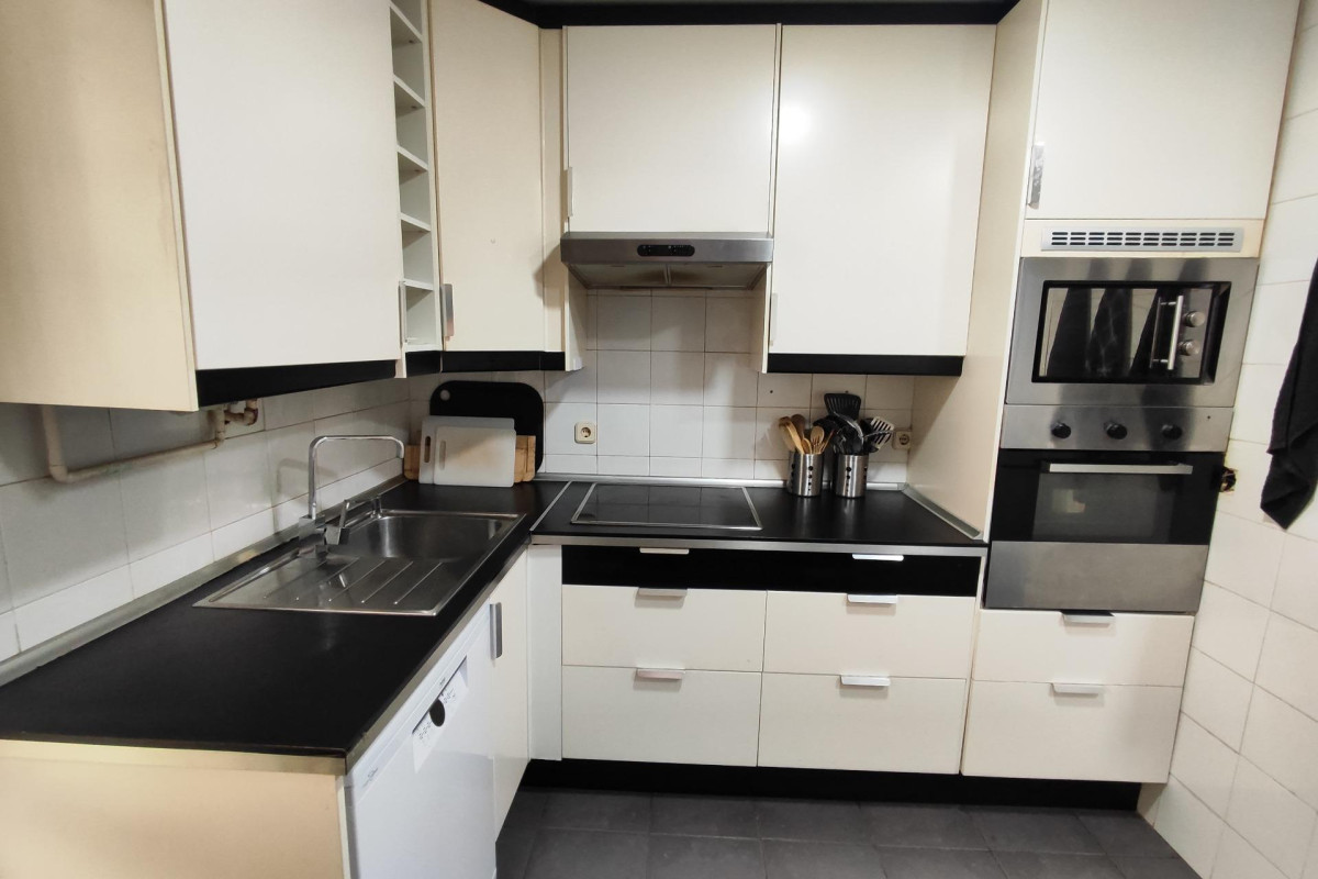 Herverkoop - Appartement  - Madrid - Chamberí